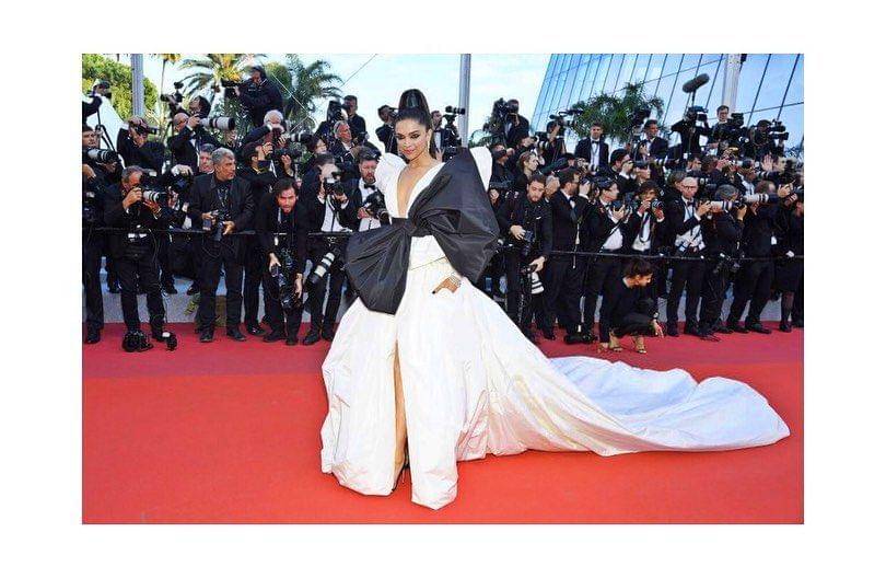 instagram.com/deepikapadukone