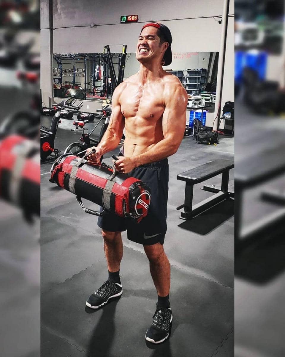 instagram.com/rossbutler