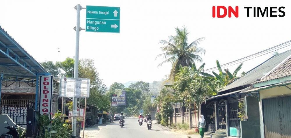 Ilustrasi jalan Imogiri-Mangunan. IDN Times/Daruwaskita