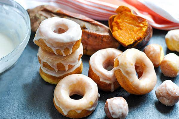 thesweetandsourbaker.com