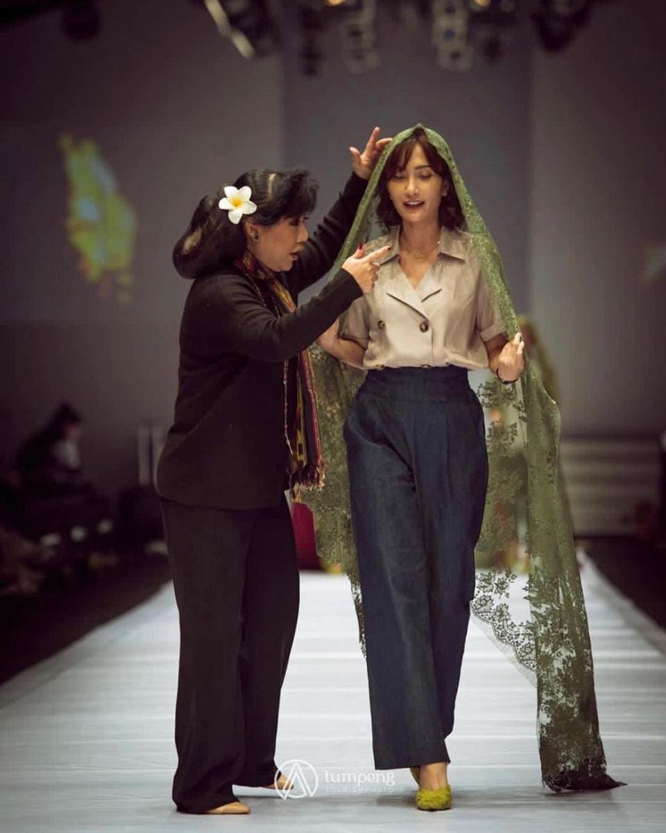 instagram.com/artikasaridevi