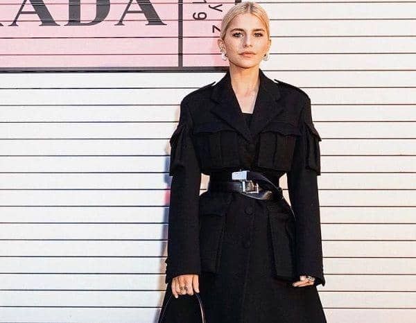 instagram.com/carodaur