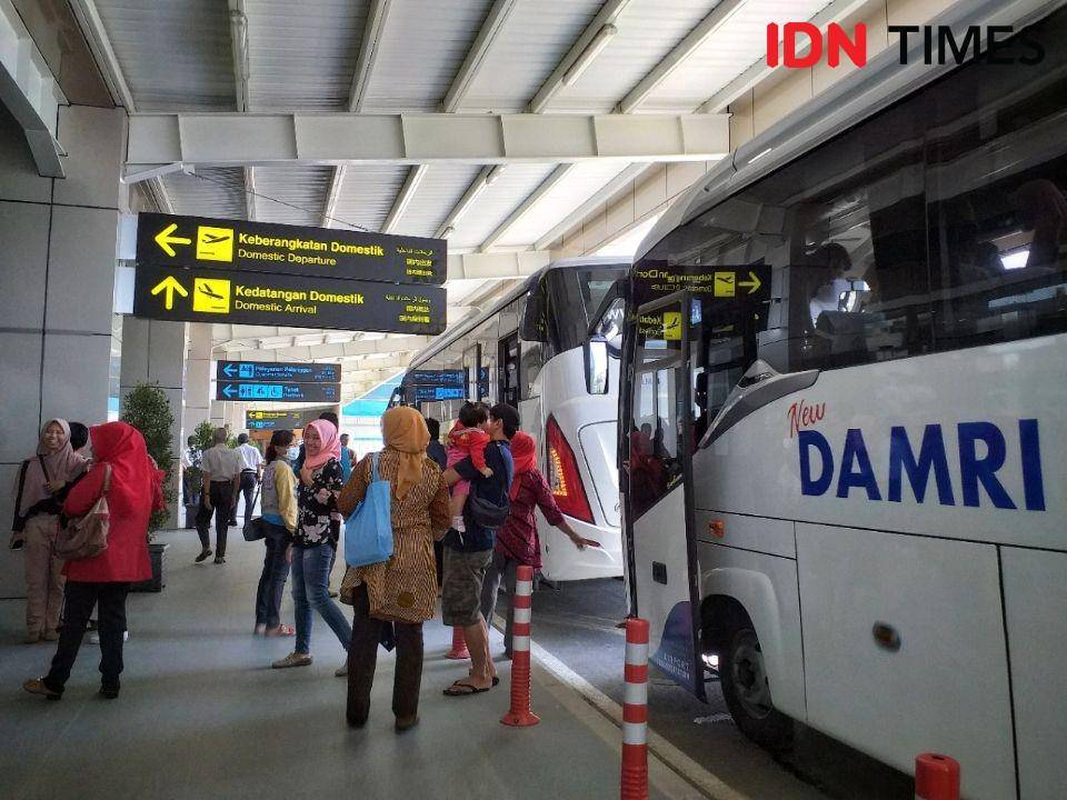 Calon penumpang di Yogyakarta International Airport. IDN Times/Holy Kartika