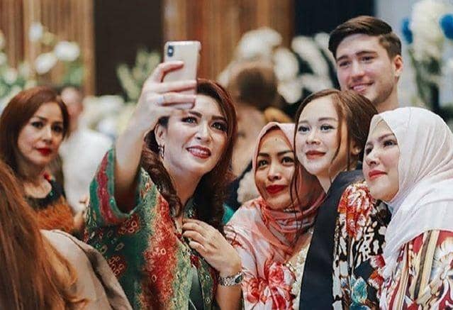 instagram.com/Lockomotion_pictures