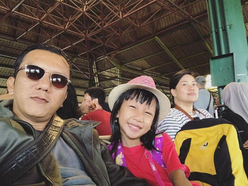 instagram.com/rifnuwikana