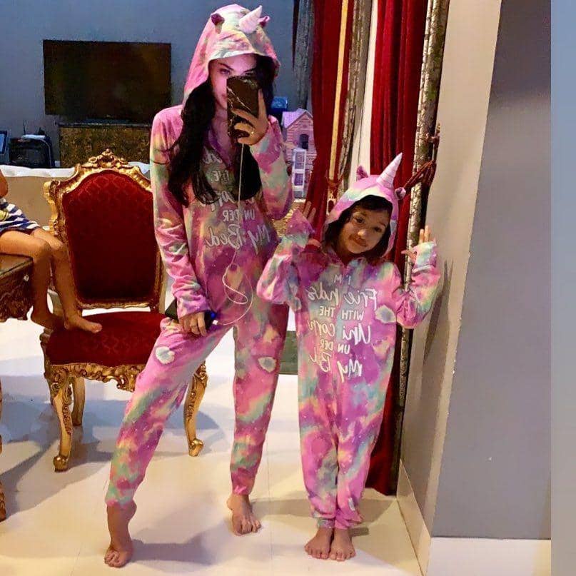 instagram.com/dellaperez