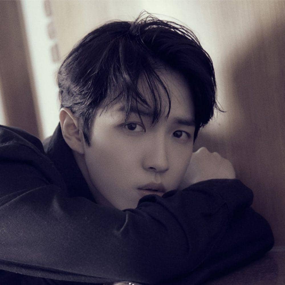 Instagram.com/kjh_official