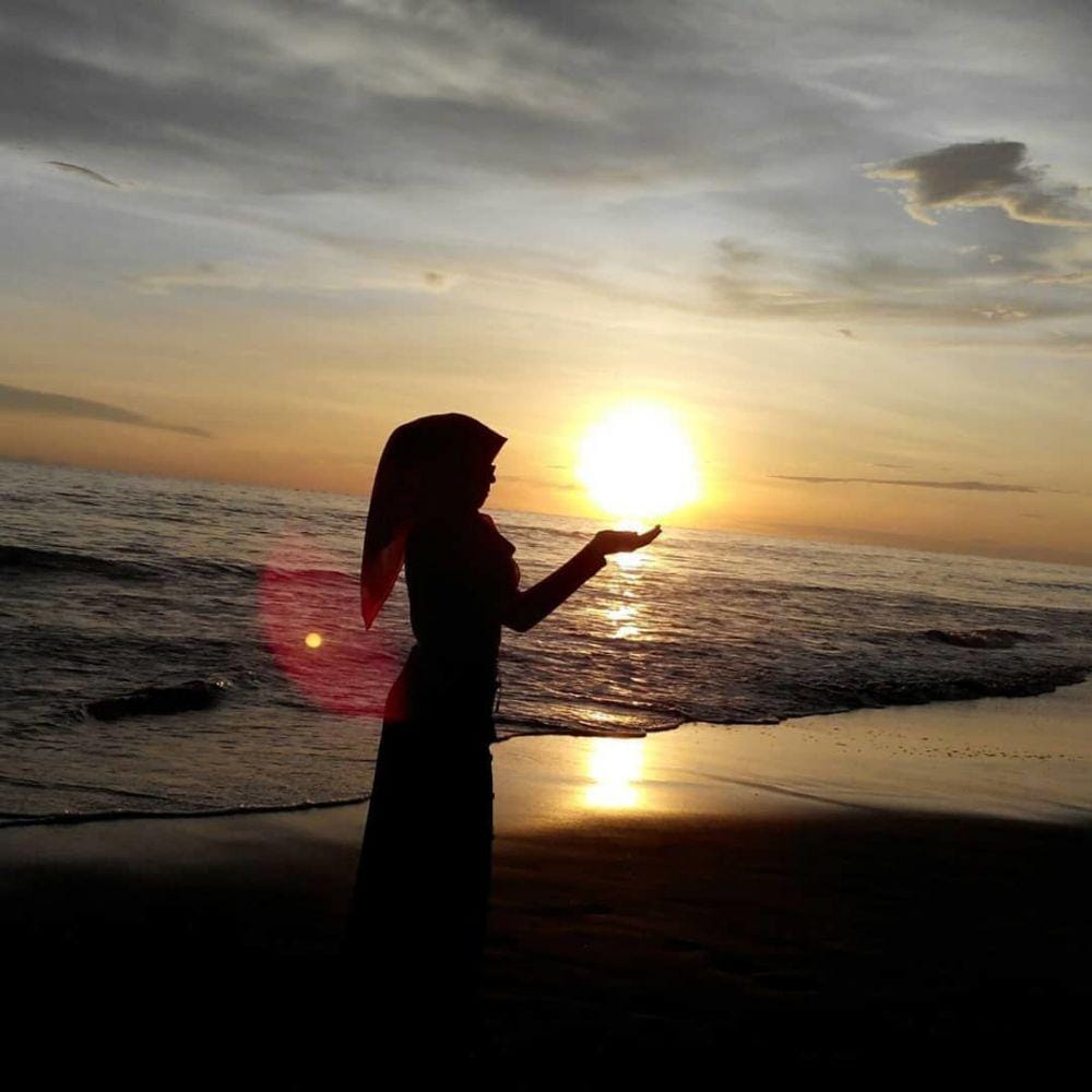 instagram.com/vanbomak