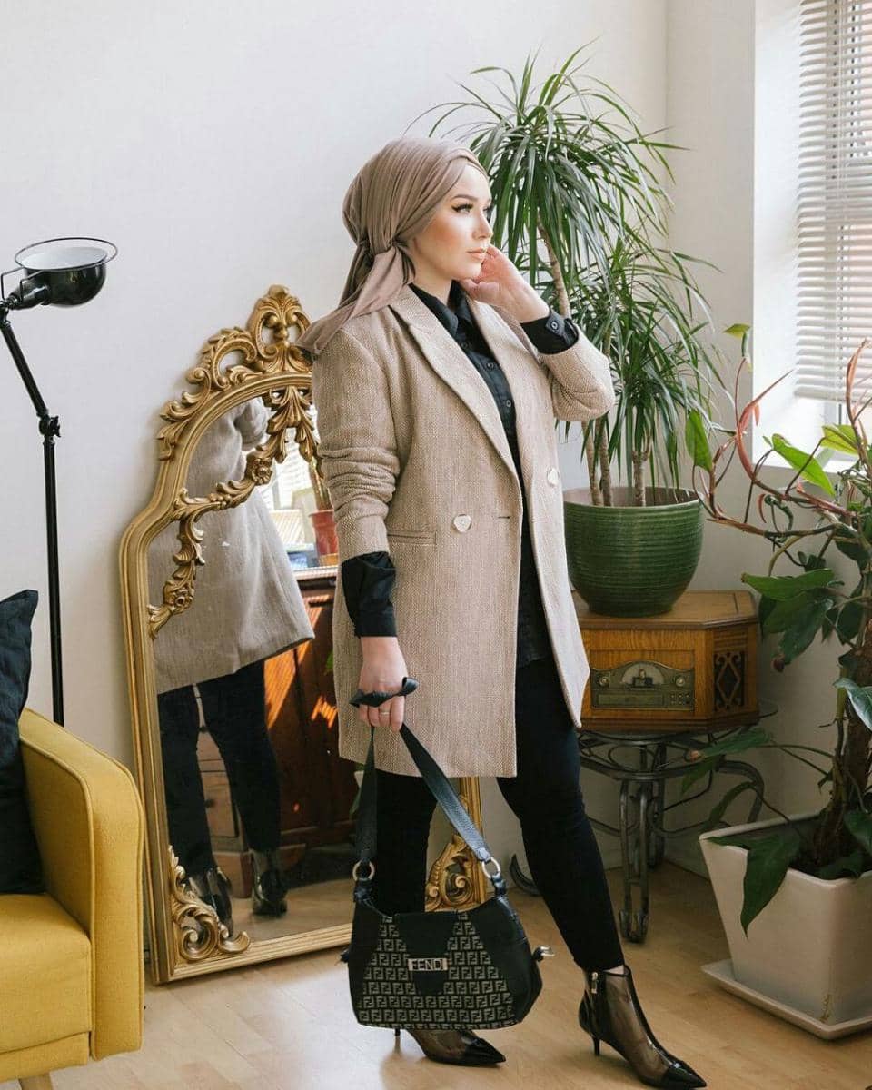 instagram.com/nabiilabee