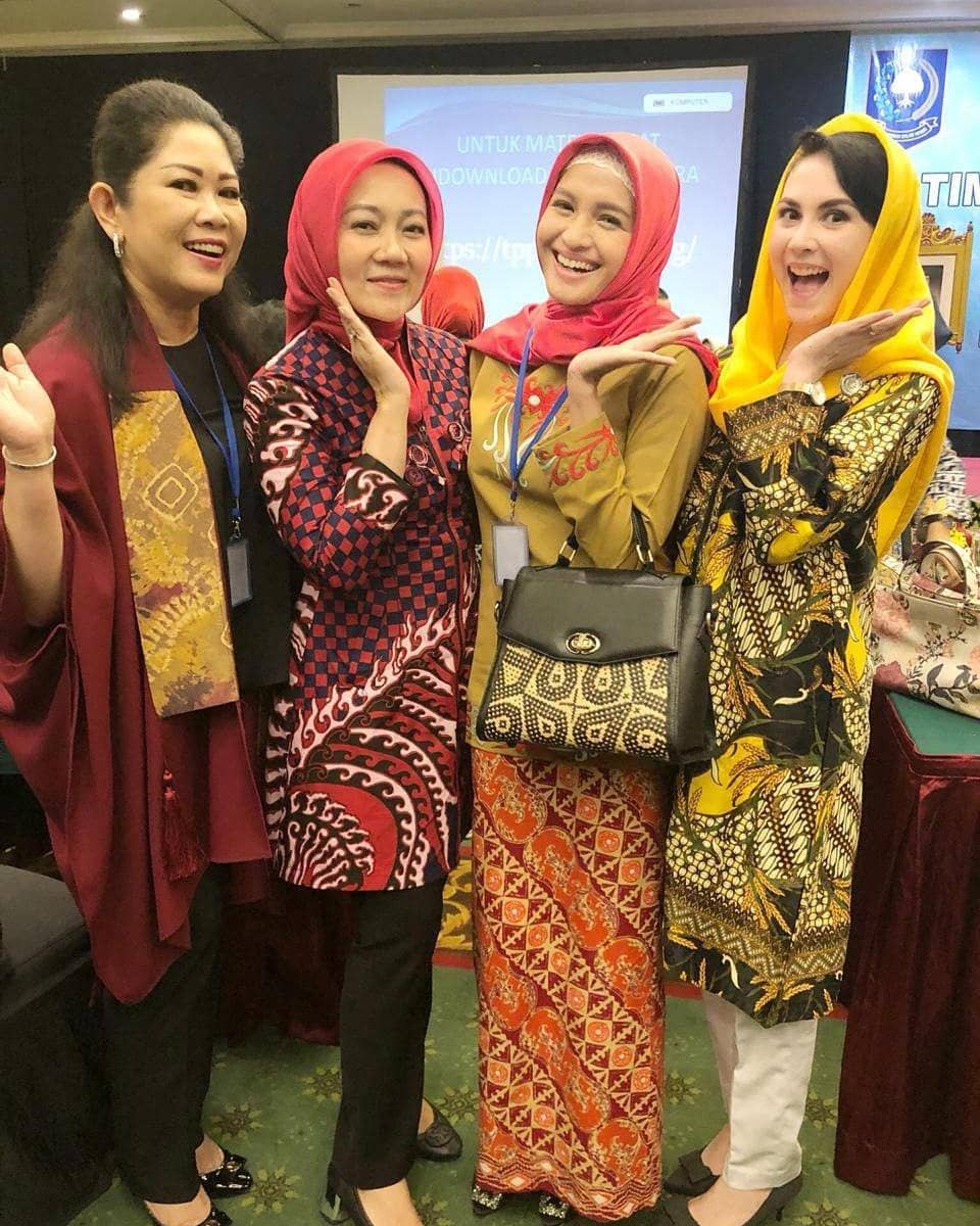 instagram.com/arumi_arumi_94