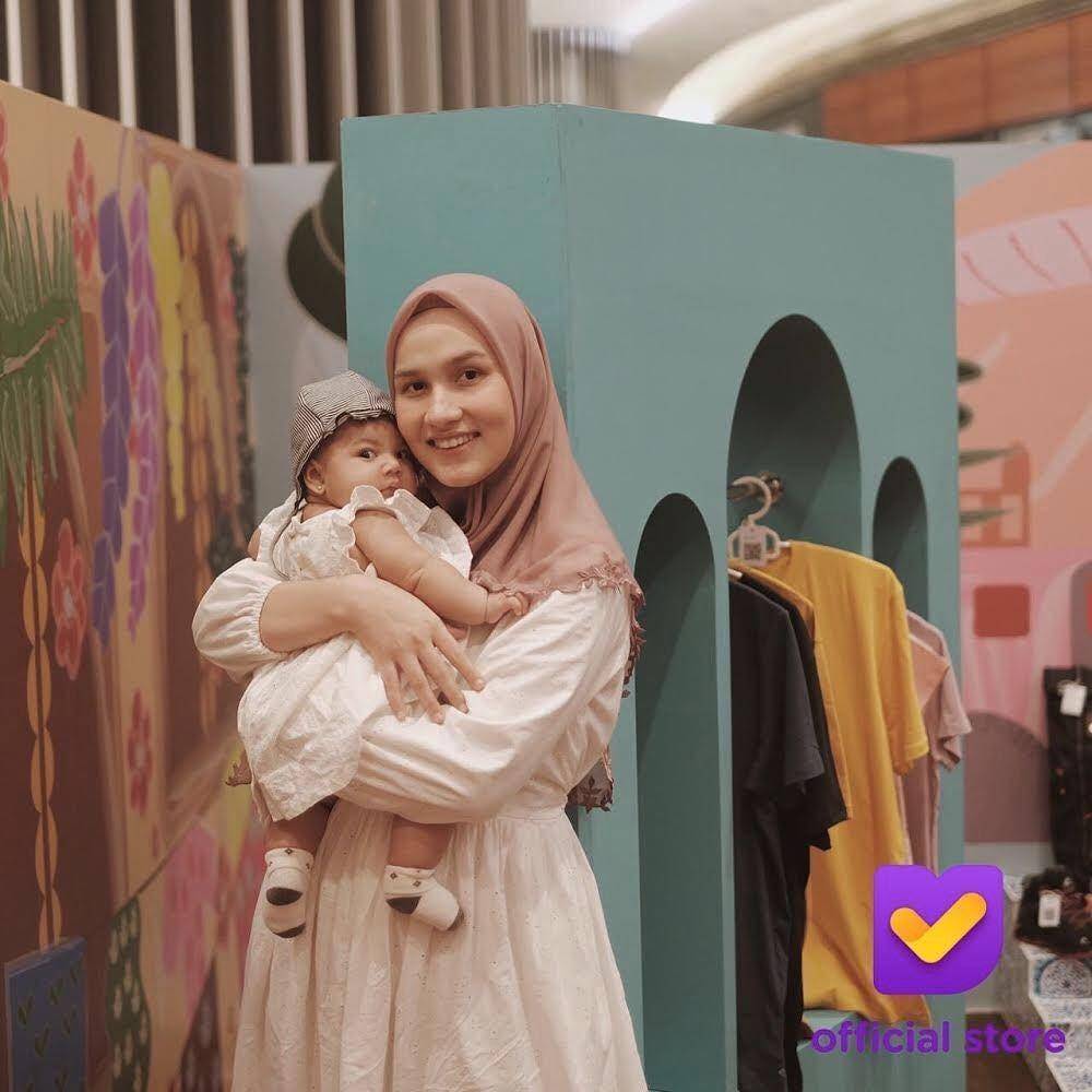 Instagram/dwihandaanda