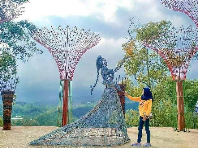 instagram.com/gunungbanyak