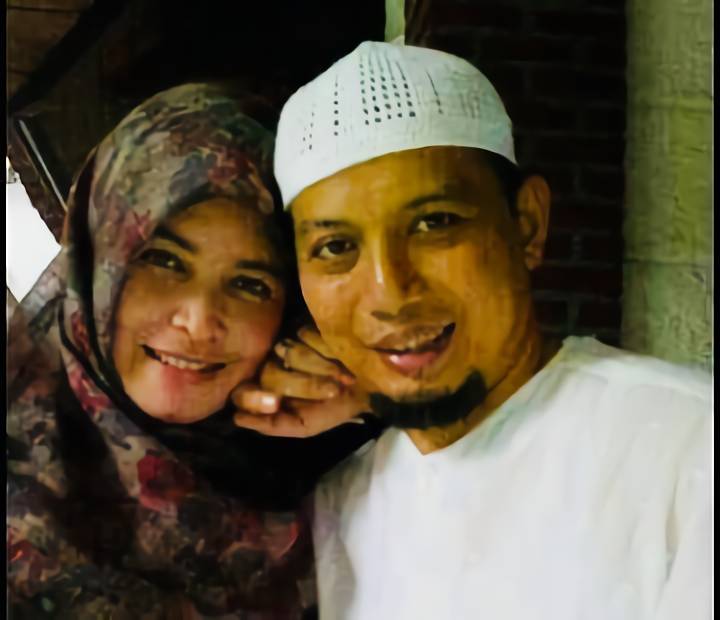 Instagram.com/yuni_syahla_aceh