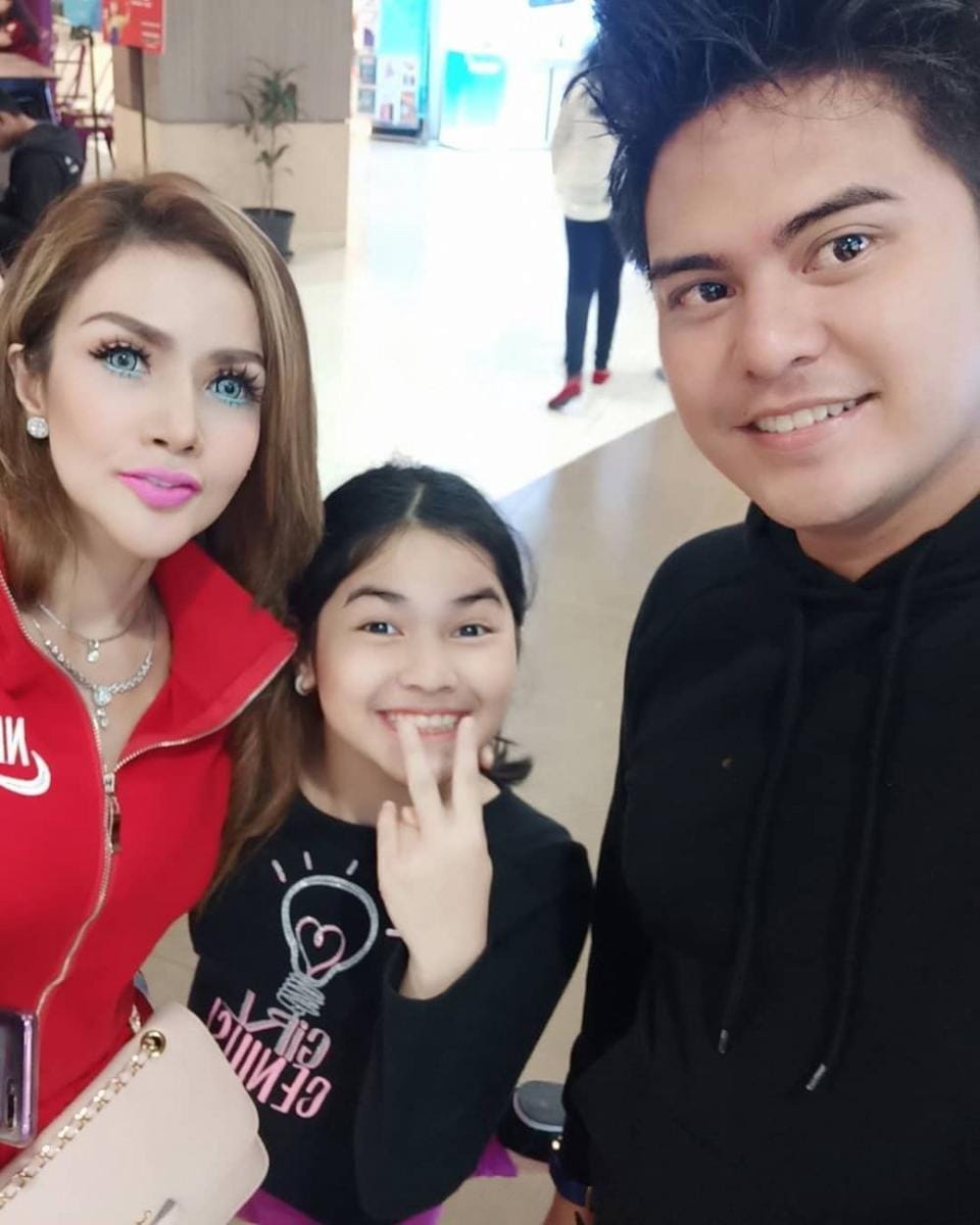 Instagram.com/barbiekumalasari