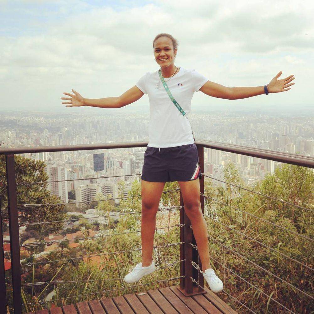 instagram.com/wendie_renard