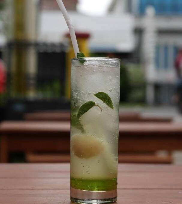 instagram.com/kedai_1818