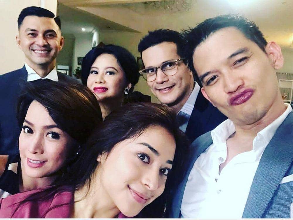 instagram.com/yoelitta_palar