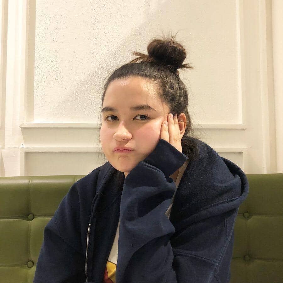 instagram.com/stephaniepoetri