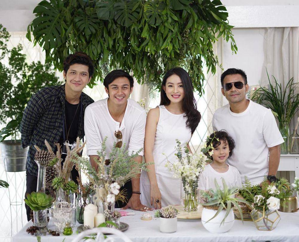 instagram.com/natashawilona12