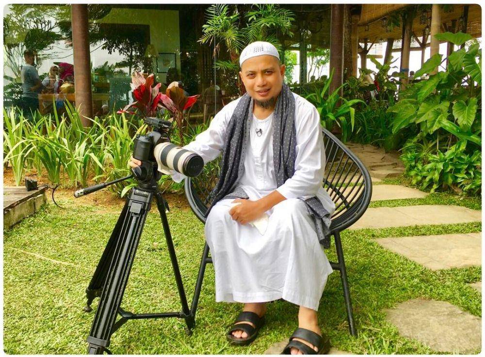 Instagram/@kh_m_arifin_ilham