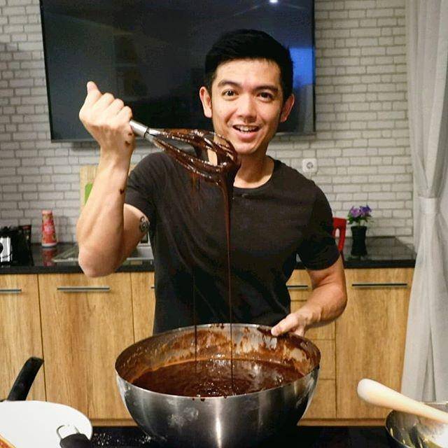 Instagram.com/nickytirta