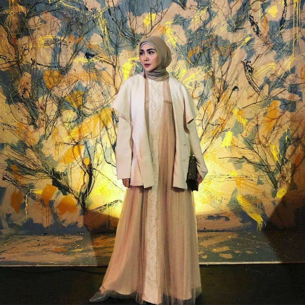 Instagram.com/fenitaarie