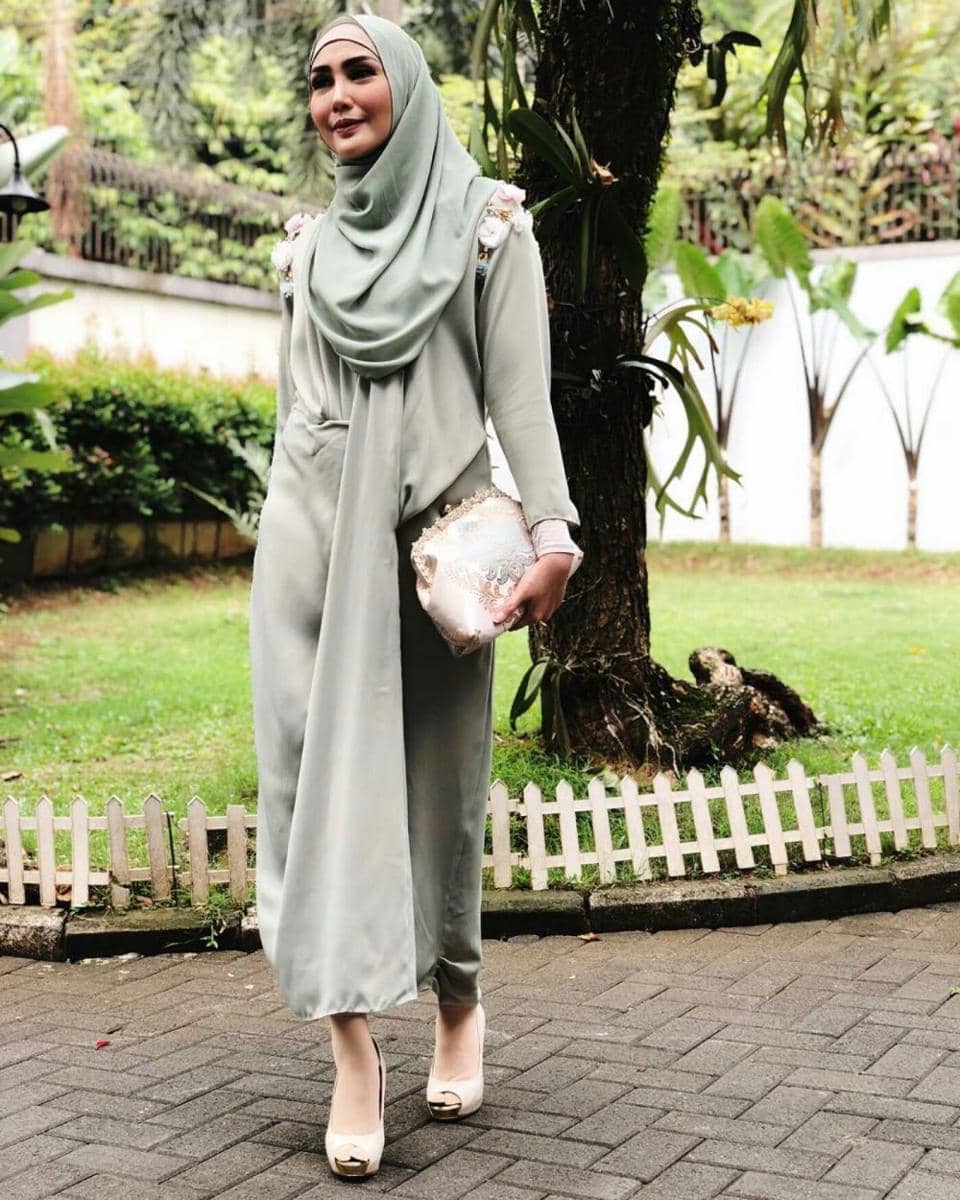 Instagram.com/fenitaarie