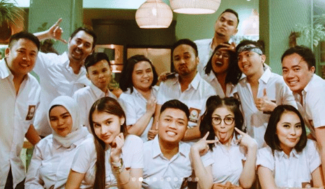 instagram.com/nindyparasadyharsono