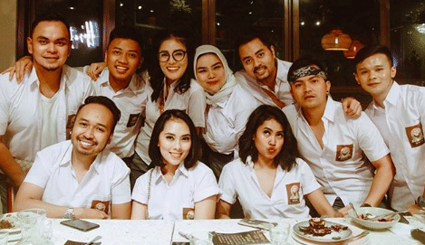 instagram.com/nindyparasadyharsono