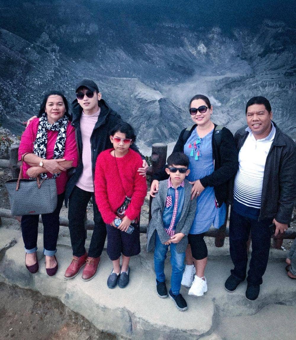 instagram.com/jjgurusinga