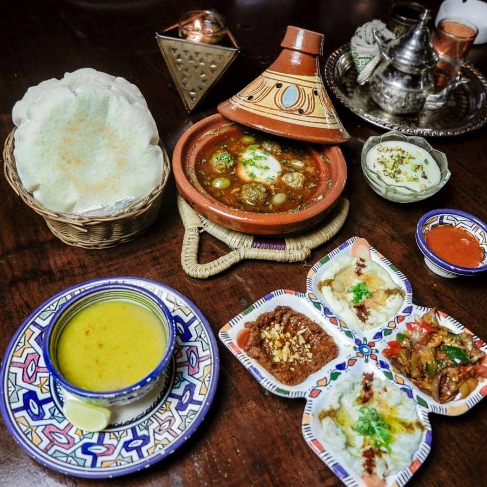 instagram.com/fez_kinara