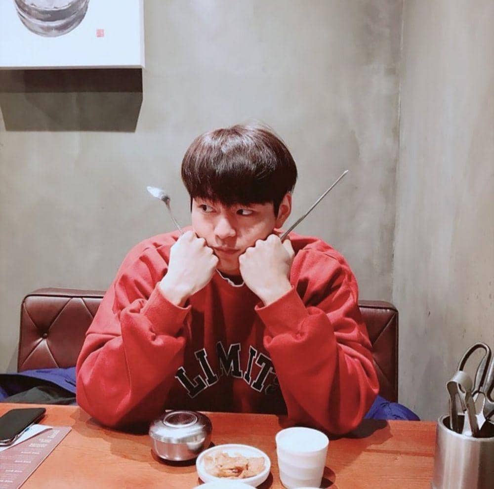 twitter.com/polarbIue