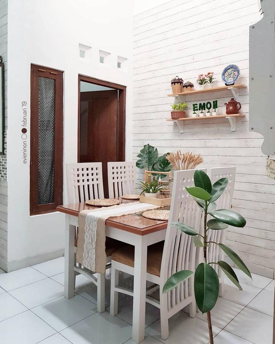 instagram.com/evieninon