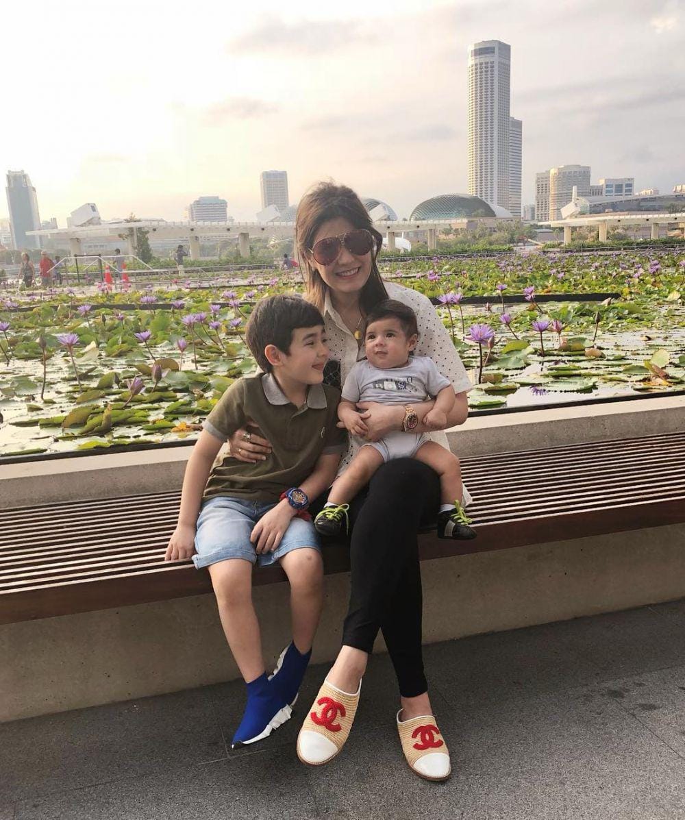 instagram.com/carissa_puteri