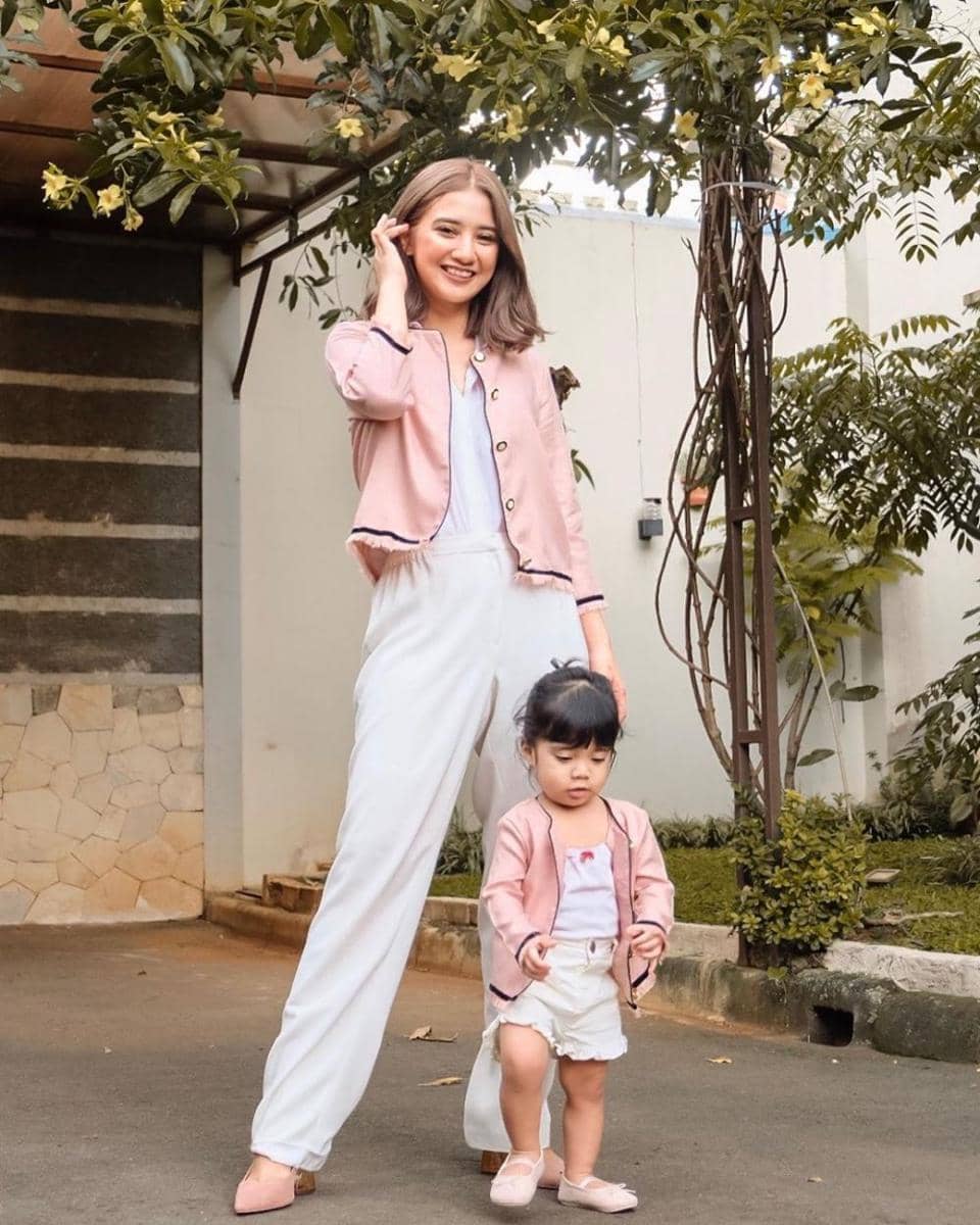 instagram.com/fitaanggriani