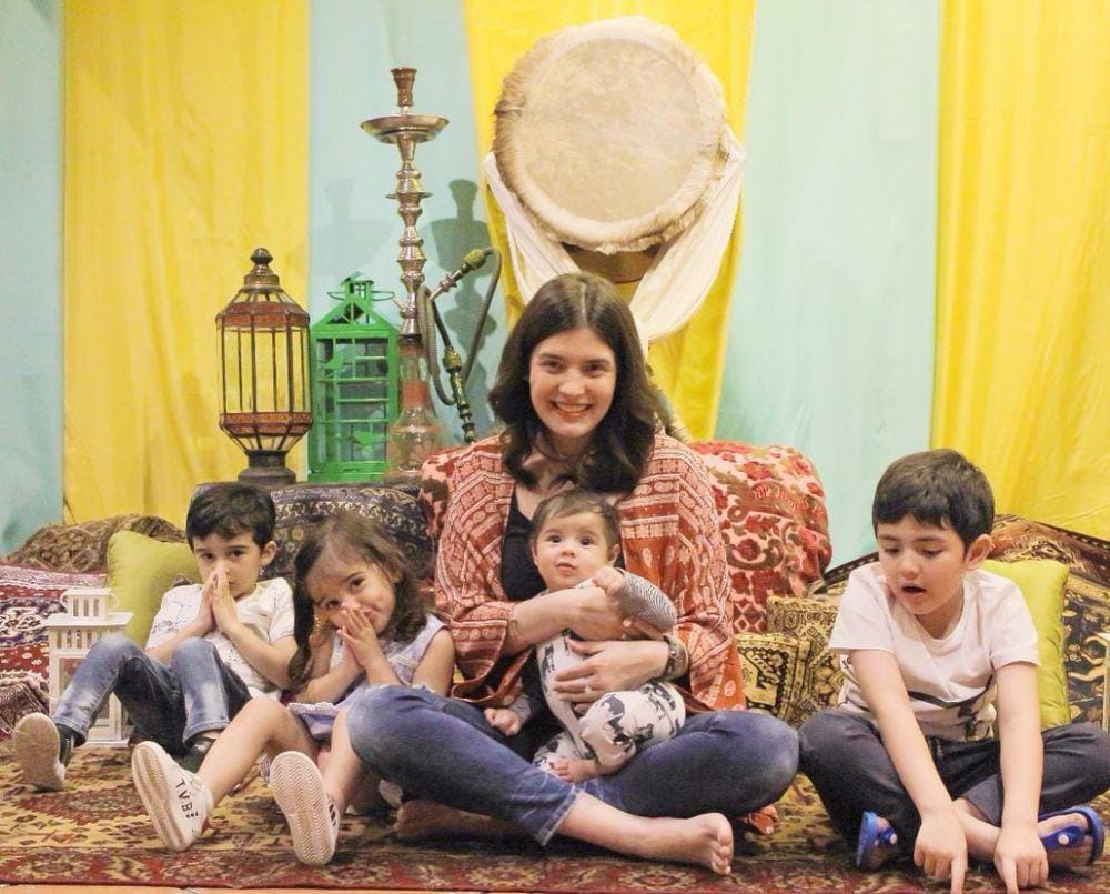 instagram.com/carissa_puteri