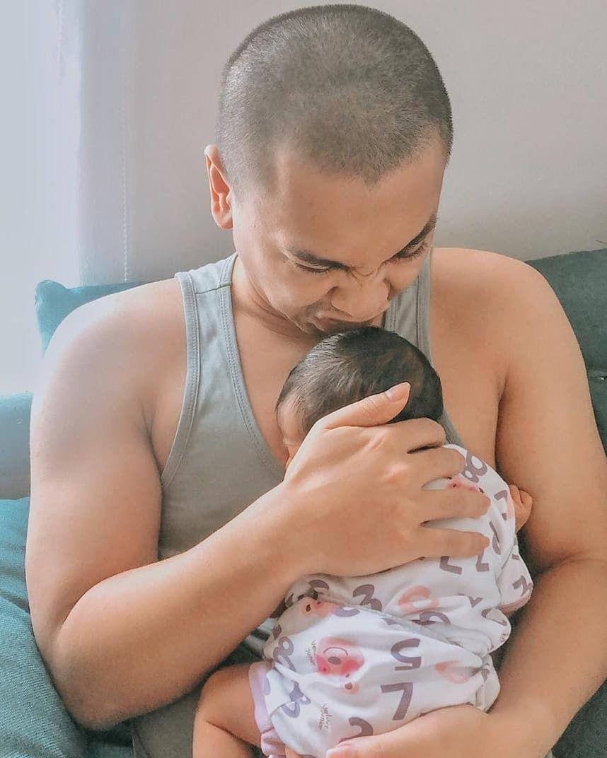 instagram.com/raditya_dika