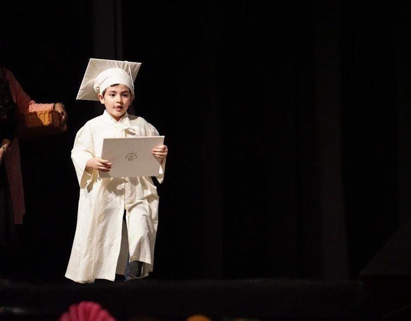 instagram.com/carissa_puteri