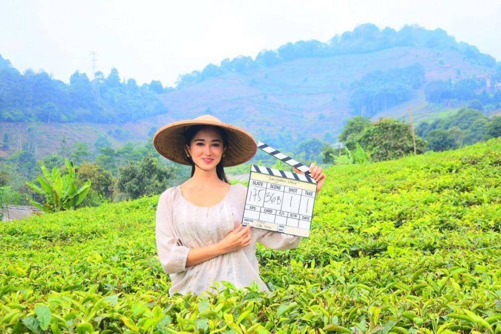 instagram.com/natasharatulangi