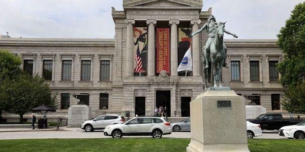 twitter.com/CertifiedPop