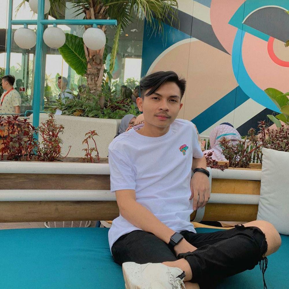 instagram.com/billyjoeava