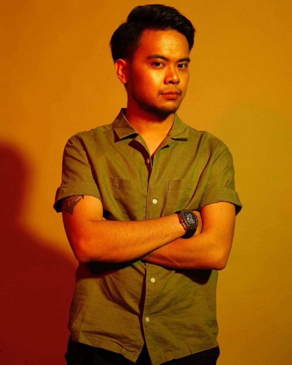 instagram.com/smash_ina