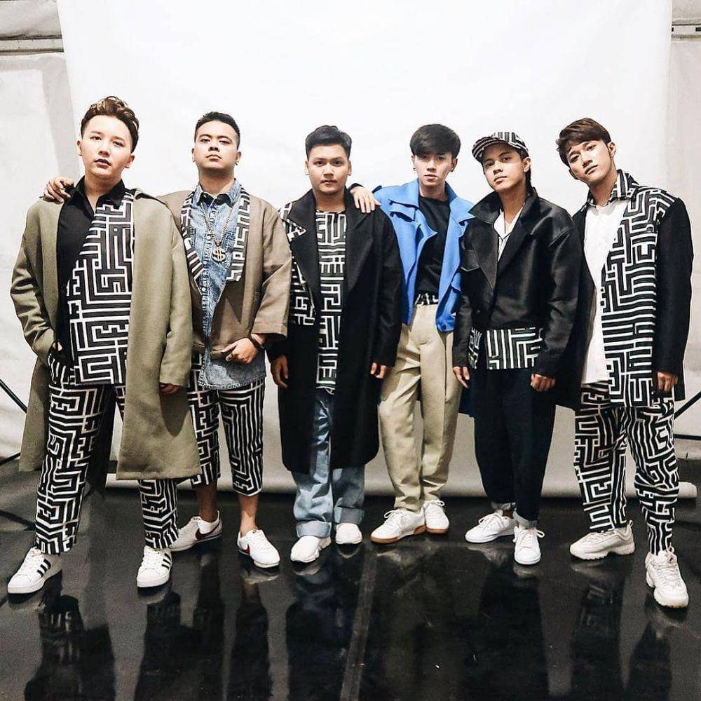 instagram.com/smash_ina