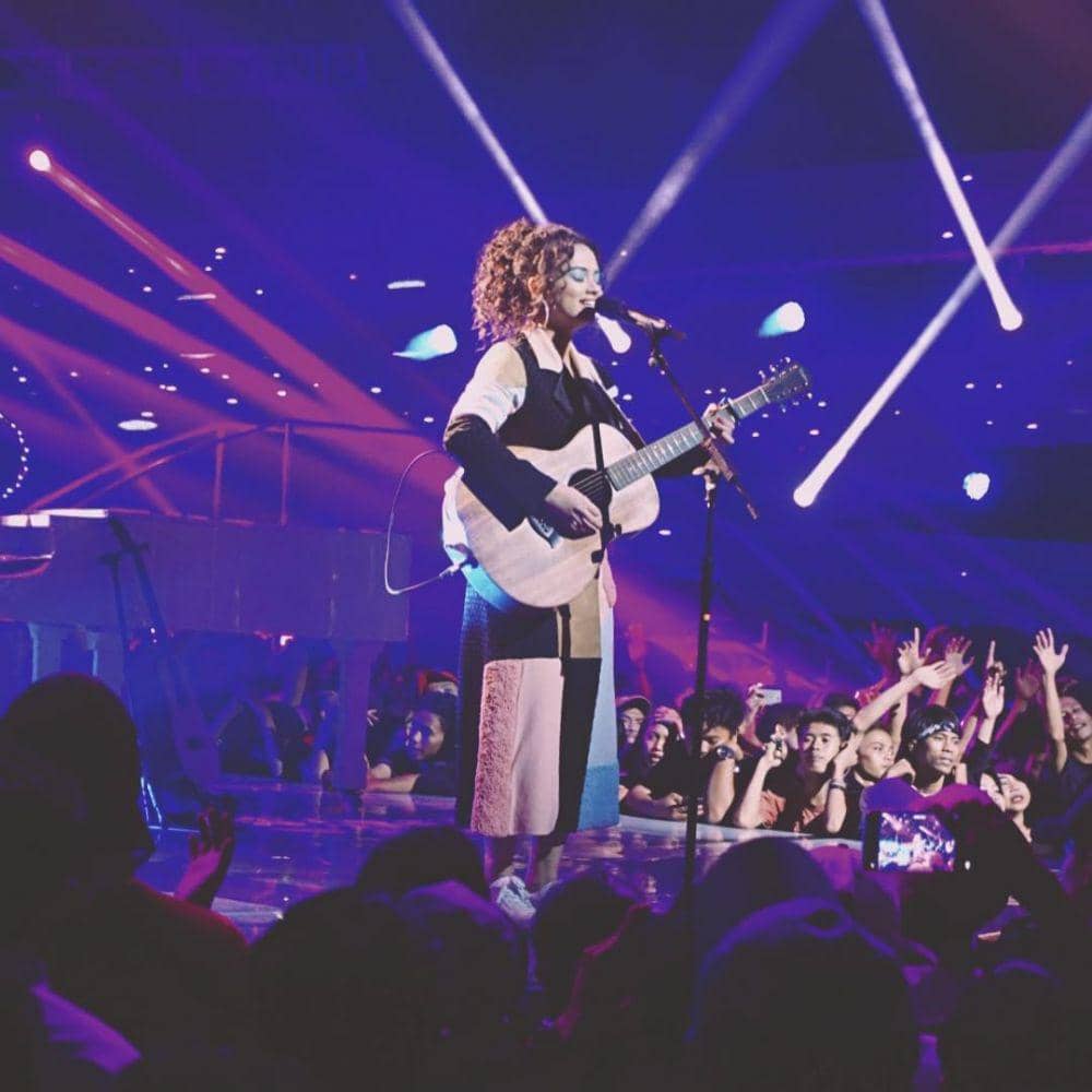 Instagram.com/wizzyofficial_