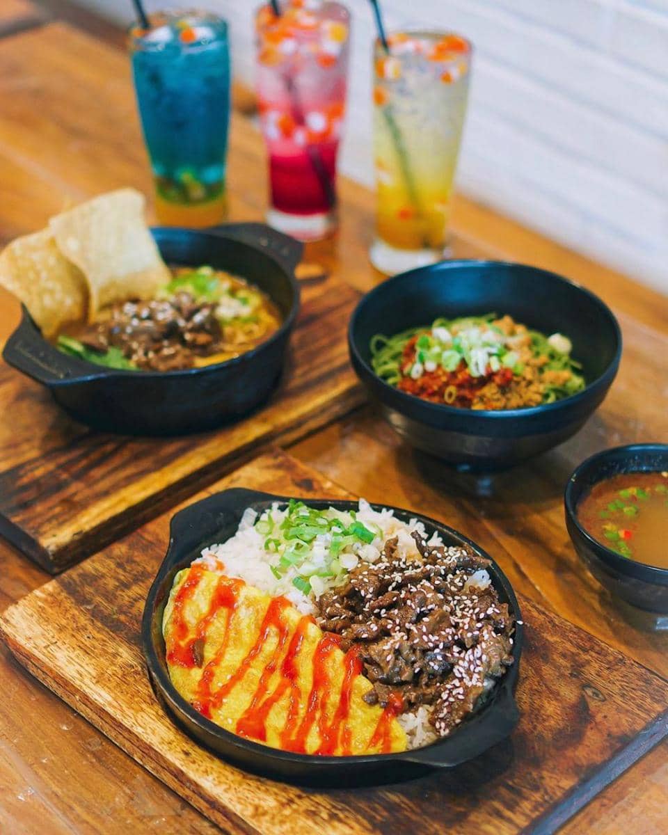 instagram.com/jajanpalembang