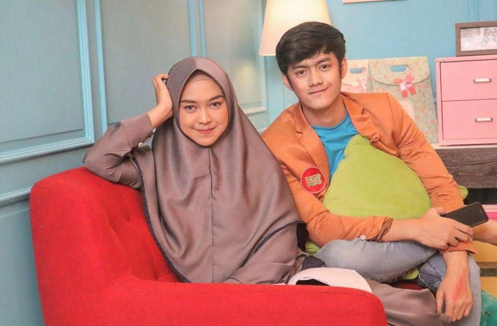 instagram.com/denidenias