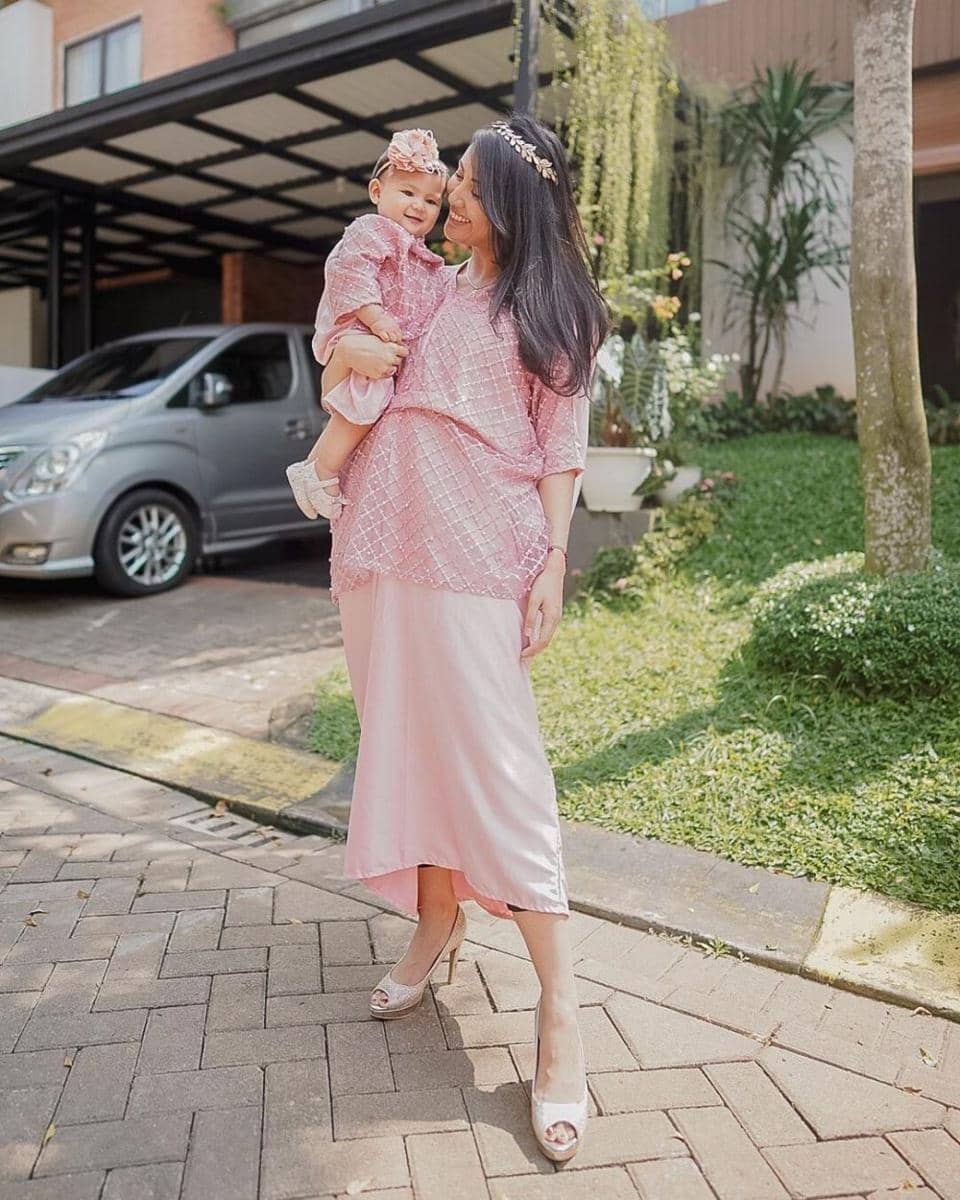 instagram.com/mrssharena