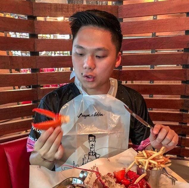 Instagram/@raharja.randy