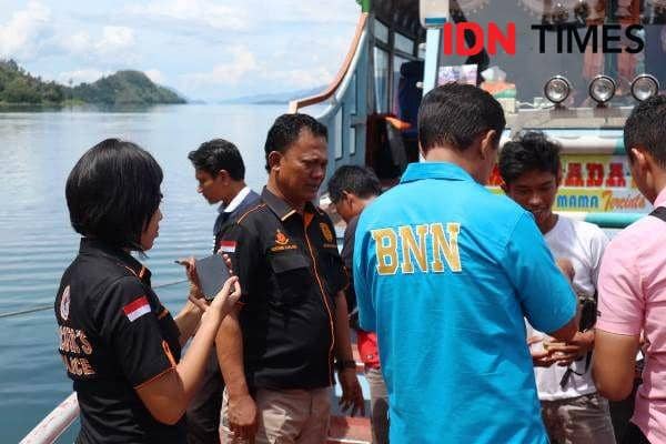 Hindari Tragedi KM Sinar Bangun, Awak Kapal Lakukan Tes Urin