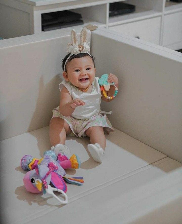 instagram.com/mrssharena